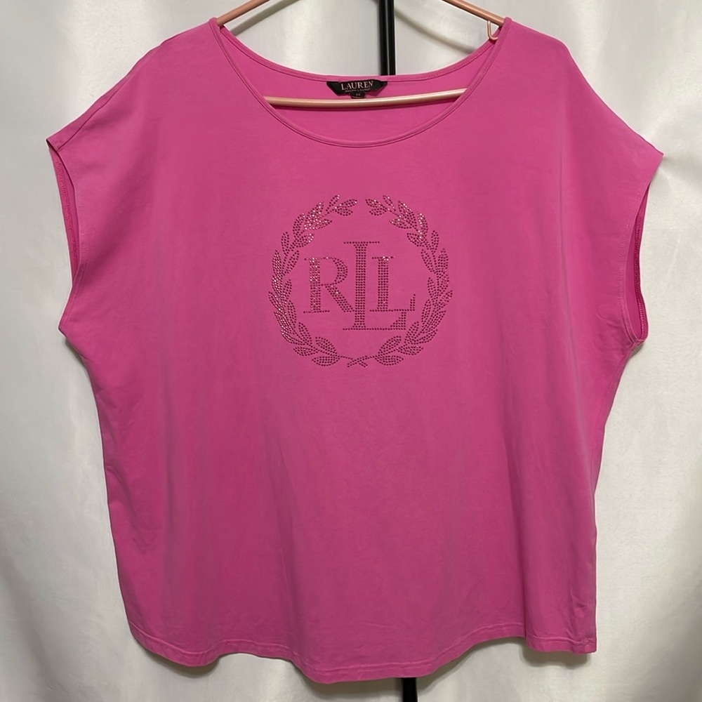 Lauren Ralph Lauren Black Label Pink Crest Studded Logo Tee Shirt in pink 2X